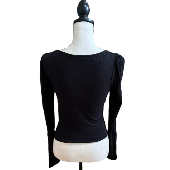 Square Neckline Long Sleeve Top - Picture 2 of 2